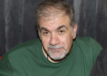 Δημήτρης-Σταρόβας:-«Αν-ζούσε-η-μάνα-μου,-δεν-θα-το-άντεχε-να-με-δει-ανήμπορο»