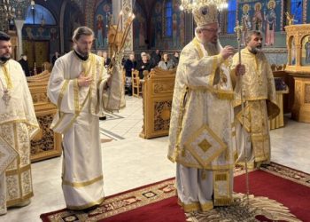 Η-«Πρώτη-Ανάσταση»-στον-Ιερό-Ναό-Αγίου-Ιερομάρτυρος-Χαραλάμπους-Λαρίσης-(ΦΩΤΟ)