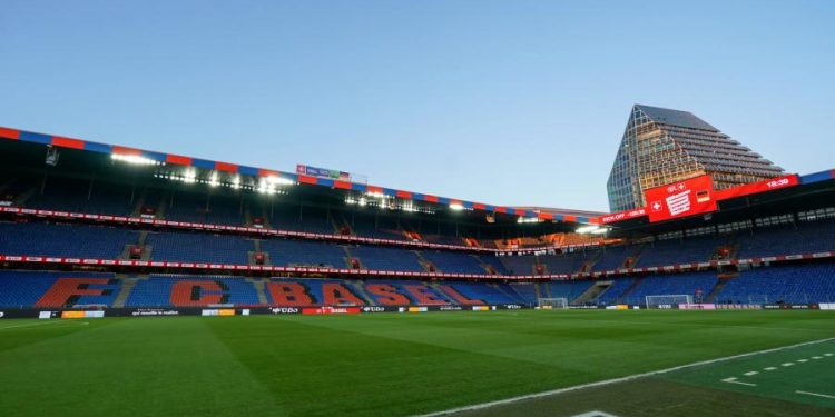 Η-αναμέτρηση-της-Βασιλείας-με-την-Τουν-αναβλήθηκε-λόγω-πυρκαγιάς-στα-αποδυτήρια!