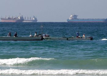 Ιράν:-Θα-αναλάβουμε-δράση-εναντίον-πολεμικών-πλοίων-που-θα-μπουν-στο-Ορμούζ