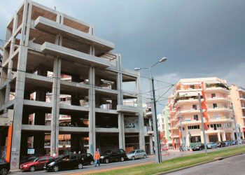 Αυξήσεις-20%-30%-στα-υλικά-οικοδομής