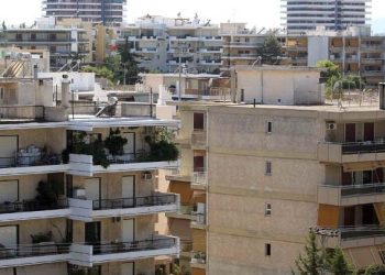 Στέγη-σοκ:-1-στους-3-ενοικιαστές-δίνει-πάνω-από-40%-του-εισοδήματος