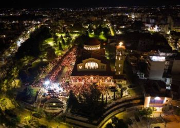 Έτσι-γιόρτασε-η-Λάρισα-την-Ανάσταση…-Εντυπωσιακό-εναέριο-βίντεο
