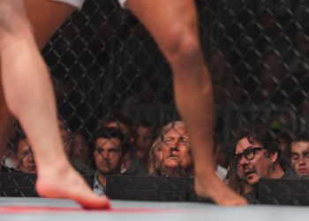 «Βlame-game»-ΗΠΑ-και-Ιράν-για-την-αποτυχία-των-συνομιλιών-–-Ο-Τραμπ-ενημερώθηκε-την-ώρα-που-παρακολουθούσε-αγώνα-kick-boxing