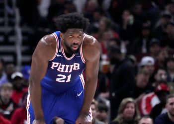 Πήρε-εξιτήριο-ο-Εμπίντ,-αβέβαιο-το-χρονοδιάγραμμα-επιστροφής-του