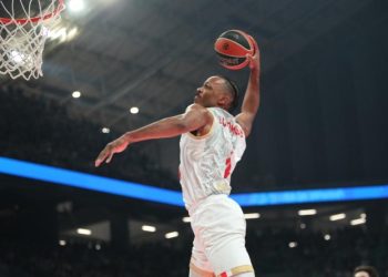 Μπλόσομγκεϊμ:-«Λουτρό-αίματος-το-Παναθηναϊκός-Ολυμπιακός,-νικητής-ο-Αταμάν,-mvp-ο-Βεζένκοφ»