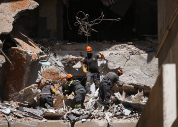 Δεκάδες-νεκροί-στον-Λίβανο-από-ισραηλινούς-βομβαρδισμούς-–-Στον-«αέρα»-οι-διαπραγματεύσεις-ΗΠΑ-–-Ιράν-μετά-τη-συνάντηση-στο-Πακιστάν