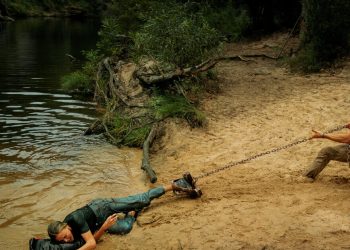 netflix:-Οι-10-ταινίες-που-ήρθαν-για-να-μείνουν-–-Απολαύστε-το-«the-giant-falls»-και-το-«eat-pray-bark»