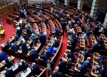 Αποκλίσεις-και-«ομαδοποίηση»-υποθέσεων-στη-δικογραφία-για-τον-ΟΠΕΚΕΠΕ:-Τι-επισημαίνουν-νομικοί-κύκλοι,-ποινικοποιούνται-ακόμη-και-ερωτήματα