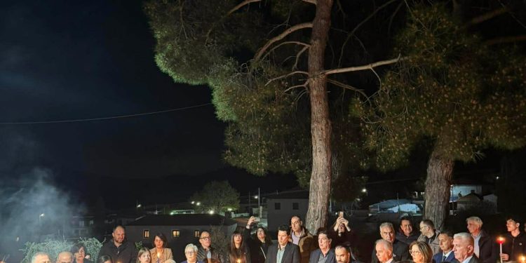 Με-λαμπρότητα-και-μαζική-συμμετοχή-πιστών-εορτάστηκε-η-Ανάσταση-στον-Δήμο-Τεμπών