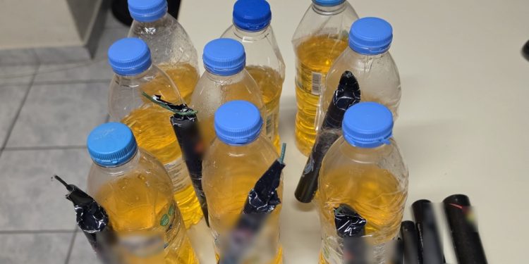 Τουλάχιστον-14-τραυματίες-από-βεγγαλικά-μέσα-σε-ένα-μήνα-–-Μπαράζ-συλλήψεων-στην-Αττική-το-βράδυ-της-Ανάστασης