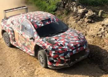 Τι-ετοιμάζει-η-toyota;