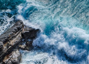 Ξηρασία,-καταιγίδες,-άνοδος-της-παγκόσμιας-θερμοκρασίας-–-Οι-προβλέψεις-για-«σούπερ»-Ελ-Νίνιο-το-καλοκαίρι