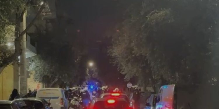 Ανάσταση-χωρίς-μολότοφ-στον-Νέο-Κόσμο:-«Ίδιος-δρόμος,-άλλη-πραγματικότητα»,-λέει-η-ΕΛΑΣ