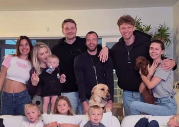 Οι-Λιθουανοί-της-ΑΕΚ-και-του-Παναθηναϊκού-γιόρτασαν-μαζί-το-Πάσχα-στην-Ελλάδα