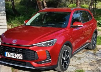 mg-zs-max-(hybrid-+)-–-Δομική:-Κατανάλωση-επιπέδου-diesel,-επιδόσεις-βενζίνης-και-τιμή-δέλεαρ