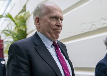 Τζον-Μπρέναν:-Ο-πρώην-διευθυντής-της-cia-ζητά-την-αποπομπή-Τραμπ-–-«Η-25η-Τροπολογία-γράφτηκε-γι’-αυτόν»