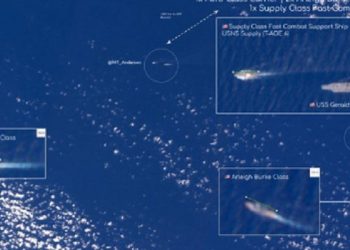 Η-εκδοχή-του-Ιράν-για-τα-Στενά-του-Ορμούζ:-«Υποχώρησαν»-τα-αμερικανικά-αντιτορπιλικά-που-στοχοποιήθηκαν