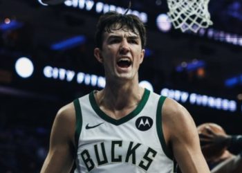 Σίξερς-–-Μπακς-126-106:-Φινάλε-της-σεζόν-με-ήττα!