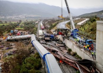 Τέμπη-–-Εξετάσεις-στο-Εξωτερικό:-Σε-εξειδικευμένα-εργαστήρια-τα-δείγματα-των-σορών