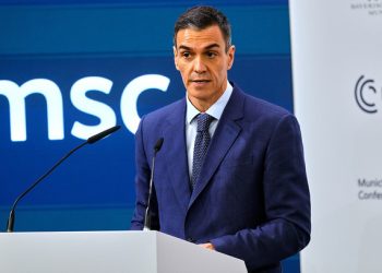 Ο-Ισπανός-πρωθυπουργός-Σάντσεθ-ασκεί-πιέσεις-στην-Κίνα-για-να-διορθωθεί-η-«μη-βιώσιμη»-εμπορική-ανισορροπία-με-την-ΕΕ