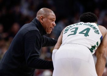 Μιλγουόκι-Μπακς:-Τέλος-ο-Ντοκ-Ρίβερς-από-τη-θέση-του-προπονητή