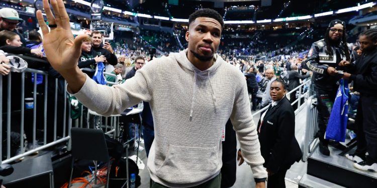 Γιάννης:-«Κάποιος-πρέπει-να-σου-κάνει-μια-πρόταση-για-να-υπογράψεις»