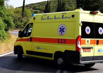 Εκτός-κινδύνου-ο-13χρονος-από-τη-Σύρο-που-υπέστη-δάγκωμα-από-δηλητηριώδες-φίδι-–-Η-ανακοίνωση-του-νοσοκομείου