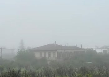 Εντυπωσιακό-θέαμα-από-τη-Σπάρτη,-«χάθηκε»-λόγω-πυκνής-ομίχλης-ο-Ταΰγετος,-δείτε-βίντεο