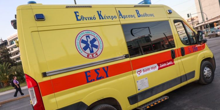 Ηλεία:-Ανήλικος-τραυματίστηκε-από-κροτίδα-–-Συνελήφθη-αυτός-και-ο-πατέρας-του