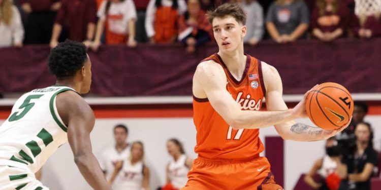 Και-το-Σεντ-Τζονς-του-Πιτίνο-στο…κυνήγι-του-Αβδάλα!