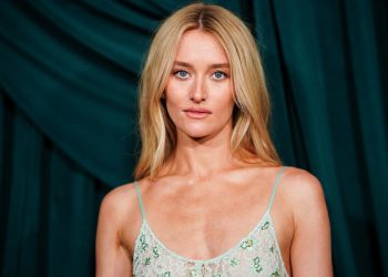 Σάρα-Πίτζεον:-Από-το-«love-story»-στο-πλευρό-του-Κέβιν-Κόστνερ