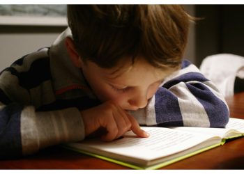 Δυσλεξία:-Οι-παράγοντες-που-συμβάλουν-στην-εμφάνισή-της