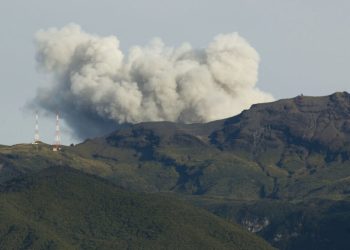 Ιαπωνία:-Το-ηφαίστειο-Σακουρατζίμα-εισήλθε-σε-φάση-εκρηκτικής-δραστηριότητας