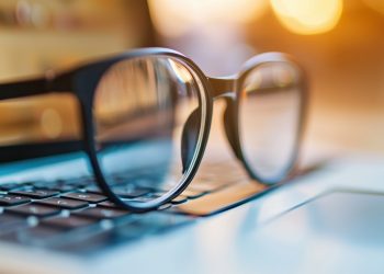 Γυαλιά-οράσεως:-Με-online-αίτηση-τα-100-ευρώ-αποζημίωση-–-Πώς-θα-πάρετε-την-ενίσχυση 