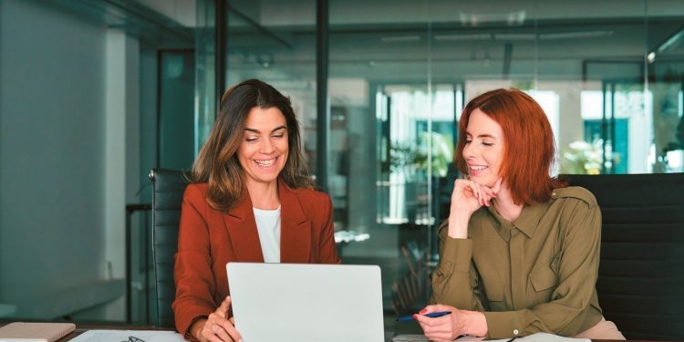 Δημογραφικό:-Γιατί-η-μείωση-των-γυναικών-25-44-ετών-οξύνει-το-πρόβλημα