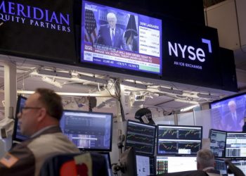 wall-street:-Στο-πράσινο-οι-δείκτες,-οι-επενδυτές-ποντάρουν-σε-διπλωματική-λύση-μεταξύ-ΗΠΑ-Ιράν