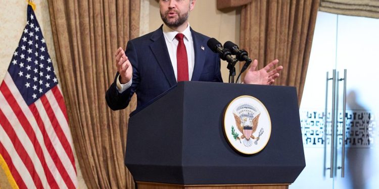 Ο-Βανς-«λυπάται»-για-την-ήττα-Όρμπαν-αλλά-θα-συνεργαστεί-καλά-με-τον-Μάγκιαρ