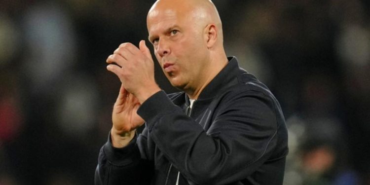 Σλοτ:-«Δεν-αλλάζουμε-προσέγγιση,-μπορούμε-την-υπέρβαση-με-Παρί-στο-Άνφιλντ»