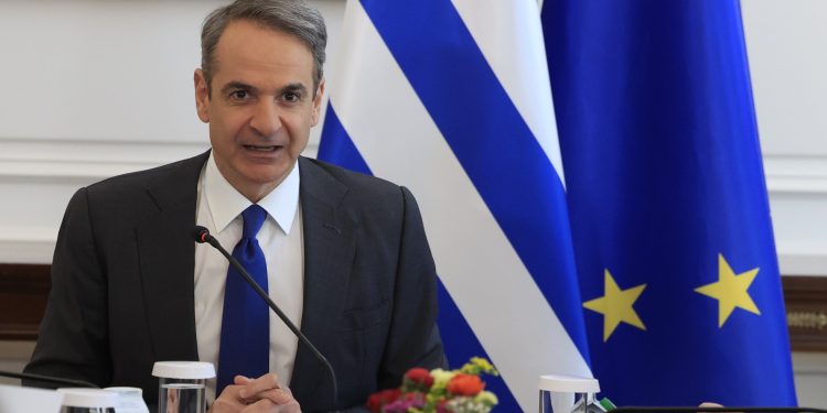 Κυβέρνηση:-Δεκαπενθήμερο-πόλωσης-–-Από-το-«κράτος-δικαίου»-στη-μάχη-των-δικογραφιών