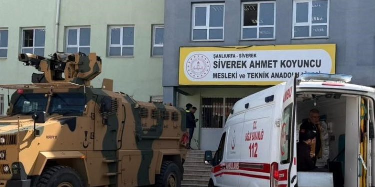 Ένοπλη-επίθεση-σε-λύκειο-στην-Τουρκία-–-Πληροφορίες-για-τραυματίες-και-ομήρους