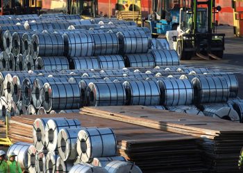 Η-ΕΕ-διπλασιάζει-τους-τελωνειακούς-δασμούς-στον-εισαγόμενο-χάλυβα-για-να-στηρίξει-τη-βιομηχανία-απέναντι-στον-κινεζικό-ανταγωνισμό