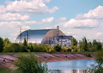 Τσερνόμπιλ:-Προειδοποίηση-της-greenpeace-για-«καταστροφική»-διαρροή-ραδιενέργειας-αν-καταρρεύσει-η-σαρκοφάγος