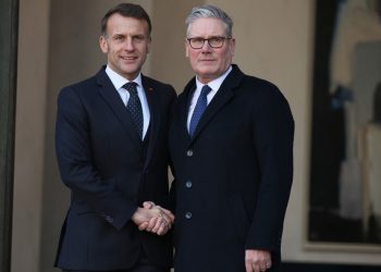 Μακρόν-και-Στάρμερ-θα-συμπροεδρεύσουν-την-Παρασκευή-της-βιντεοδιάσκεψης-«των-μη-εμπόλεμων-πρόθυμων-χωρών»