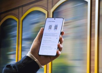 Έρευνα-samsung:-Πάνω-από-1-στους-2-Ευρωπαίους-παραδέχονται-ότι-κοιτάζουν-την-οθόνη-του-κινητού-αγνώστων-σε-δημόσιους-χώρους 