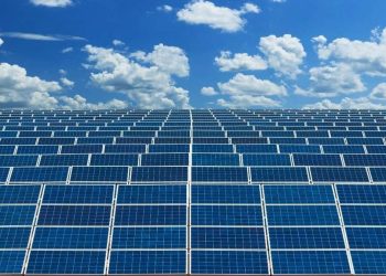 Γερμανία:-Έρχεται-εκρηκτική-άνοδος-στην-ηλιακή-ενέργεια-–-Μειώνεται-η-ζήτηση-lng-εν-μέσω-κρίσης-στο-Ιράν