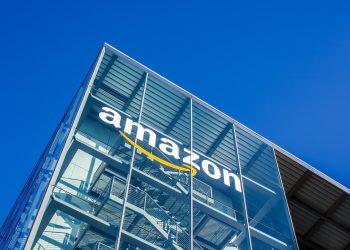 amazon:-Εξετάζει-εξαγορά-της-globalstar-για-να-ανταγωνιστεί-τη-starlink-του-Έλον-Μασκ