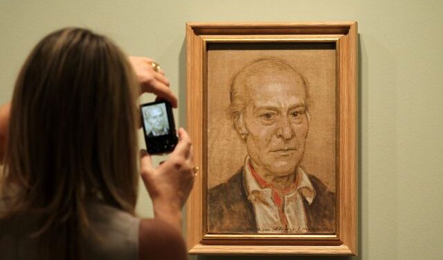 Μεγάλο-αφιέρωμα-της-Γαλλικής-Ραδιοφωνίας-στον-Οδυσσέα-Ελύτη