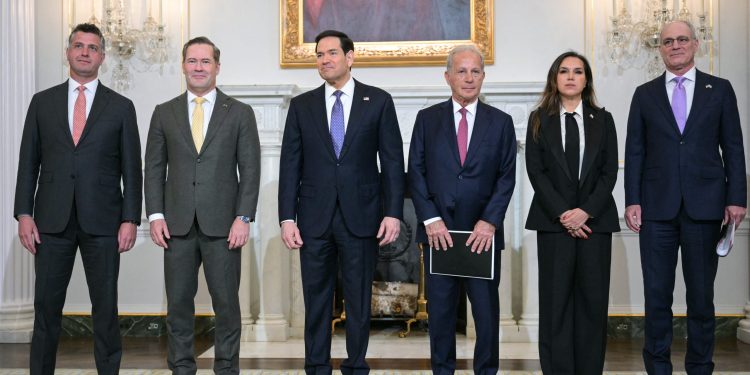 Ο-Ρούμπιο-υποδέχθηκε-τους-πρέσβεις-του-Ισραήλ-και-του-Λιβάνου-–-«Ιστορική-ευκαιρία-να-τερματίσουμε-την-επιρροή-της-Χεζμπολάχ»