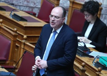 Νέο-πεδίο-πολιτικής-αντιπαράθεσης:-Στο-επίκεντρο-ο-τίτλος-σπουδών-του-Μακάριου-Λαζαρίδη